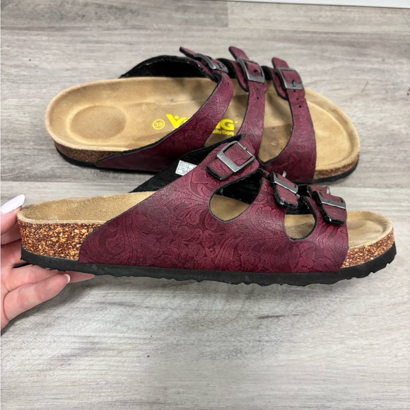 Ladies Viking Sandals - Picture 2 of 3